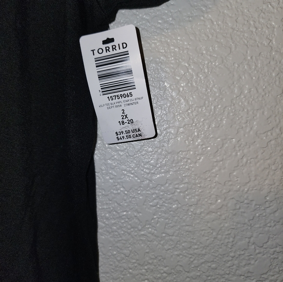 Torrid stars super soft button up sleep top size 2 NWT - Picture 3 of 3